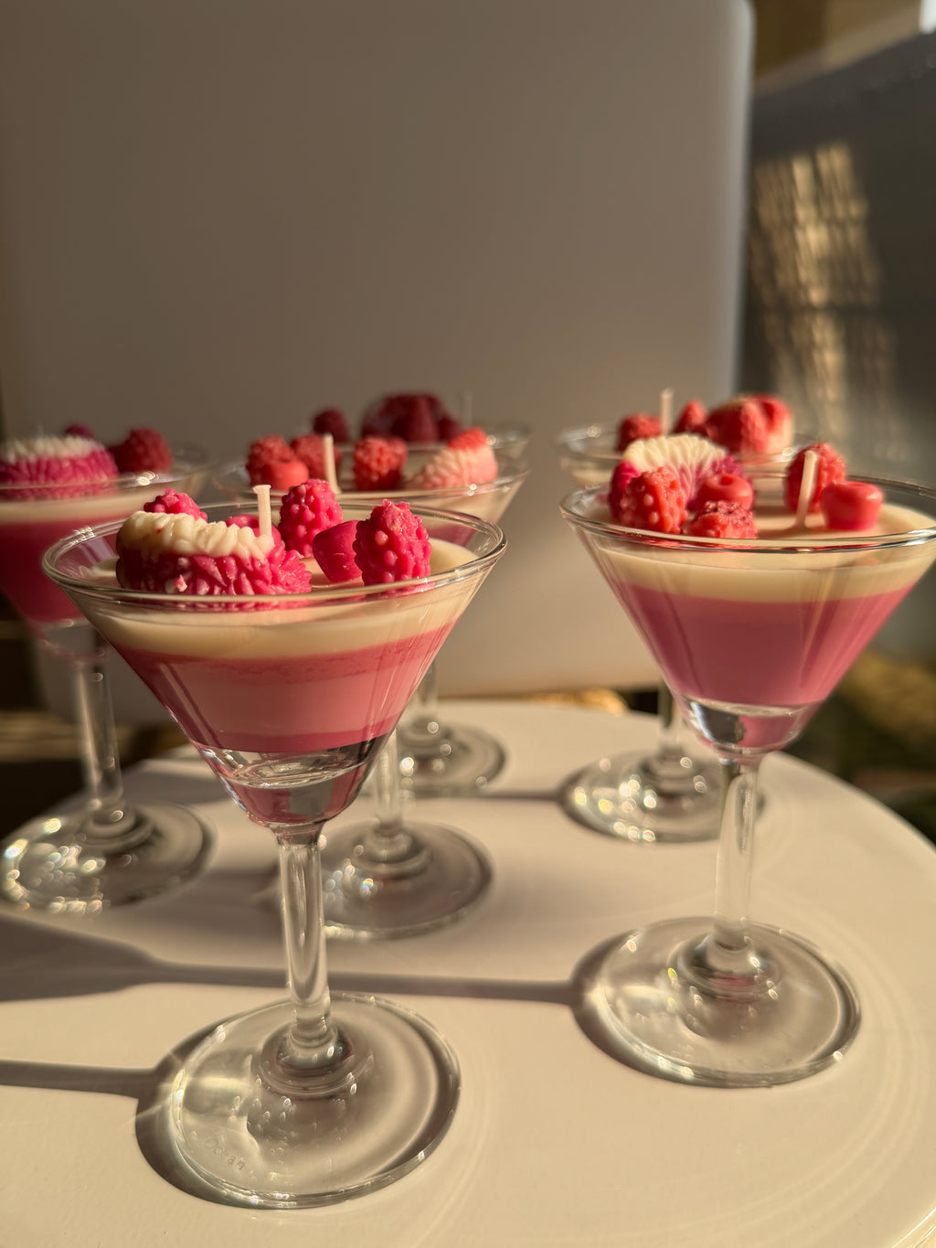Strawberry Daiquiri Candle – Dessert Illusion
